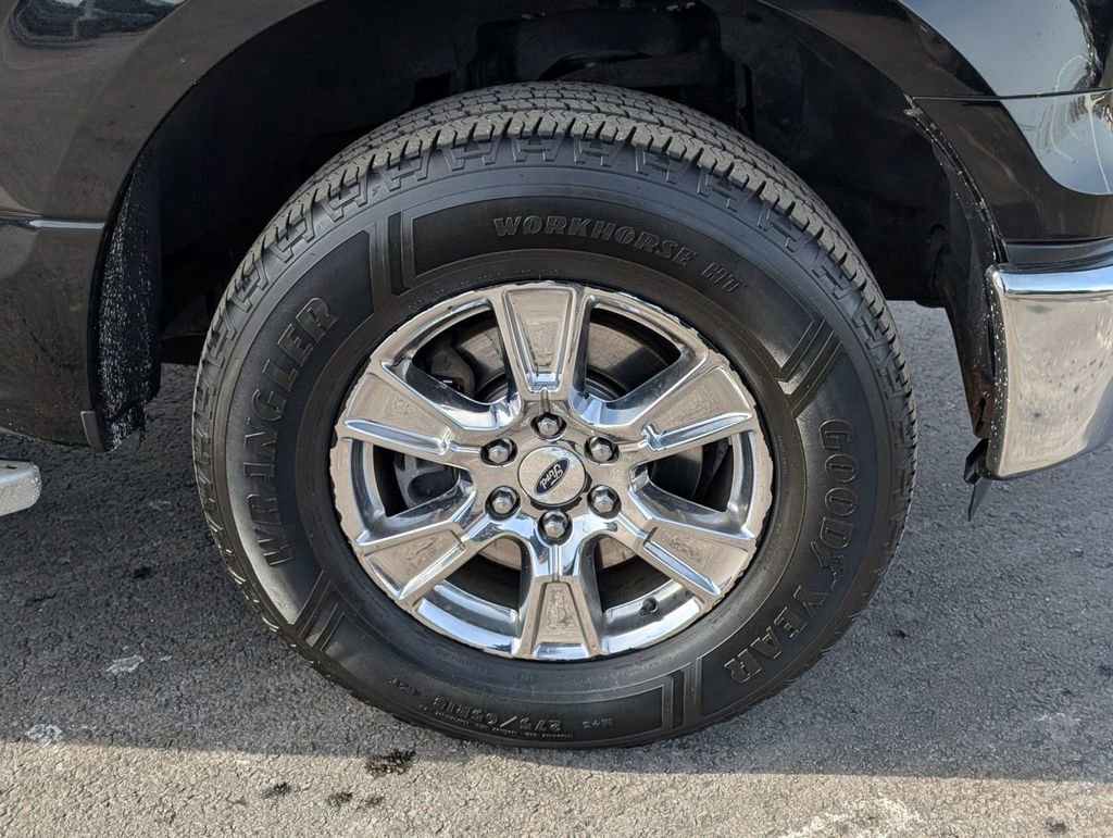 Used 2016 Ford F150 XLT w/ Equipment Group 302A Luxury image 13