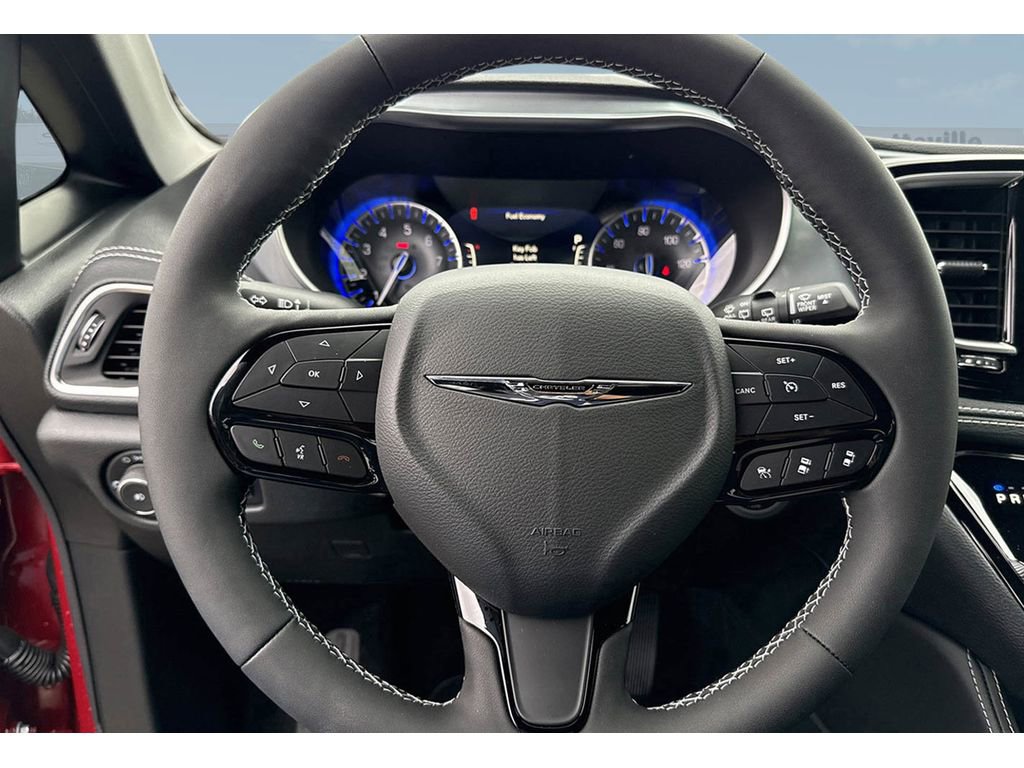 New 2026 Chrysler Pacifica Limited w/ S Appearance Package image 14