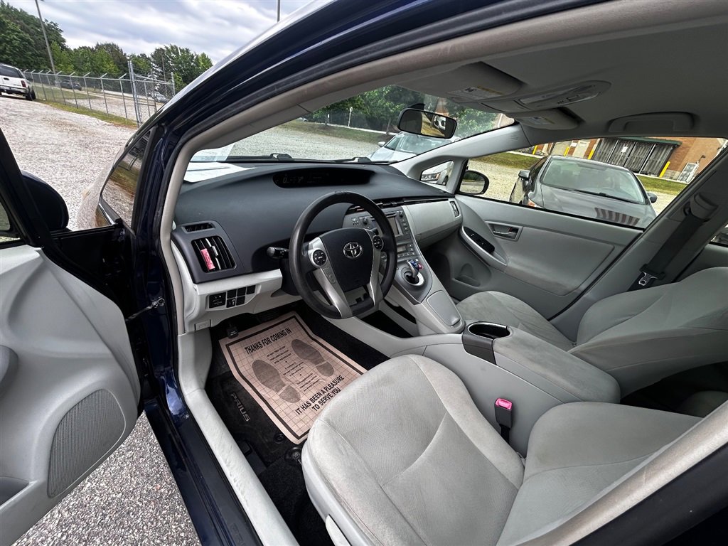 Used 2012 Toyota Prius Two FWD image 13