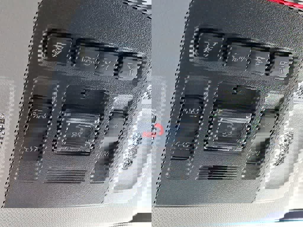 Used 2023 Toyota Camry XLE w/ Navigation Package image 25