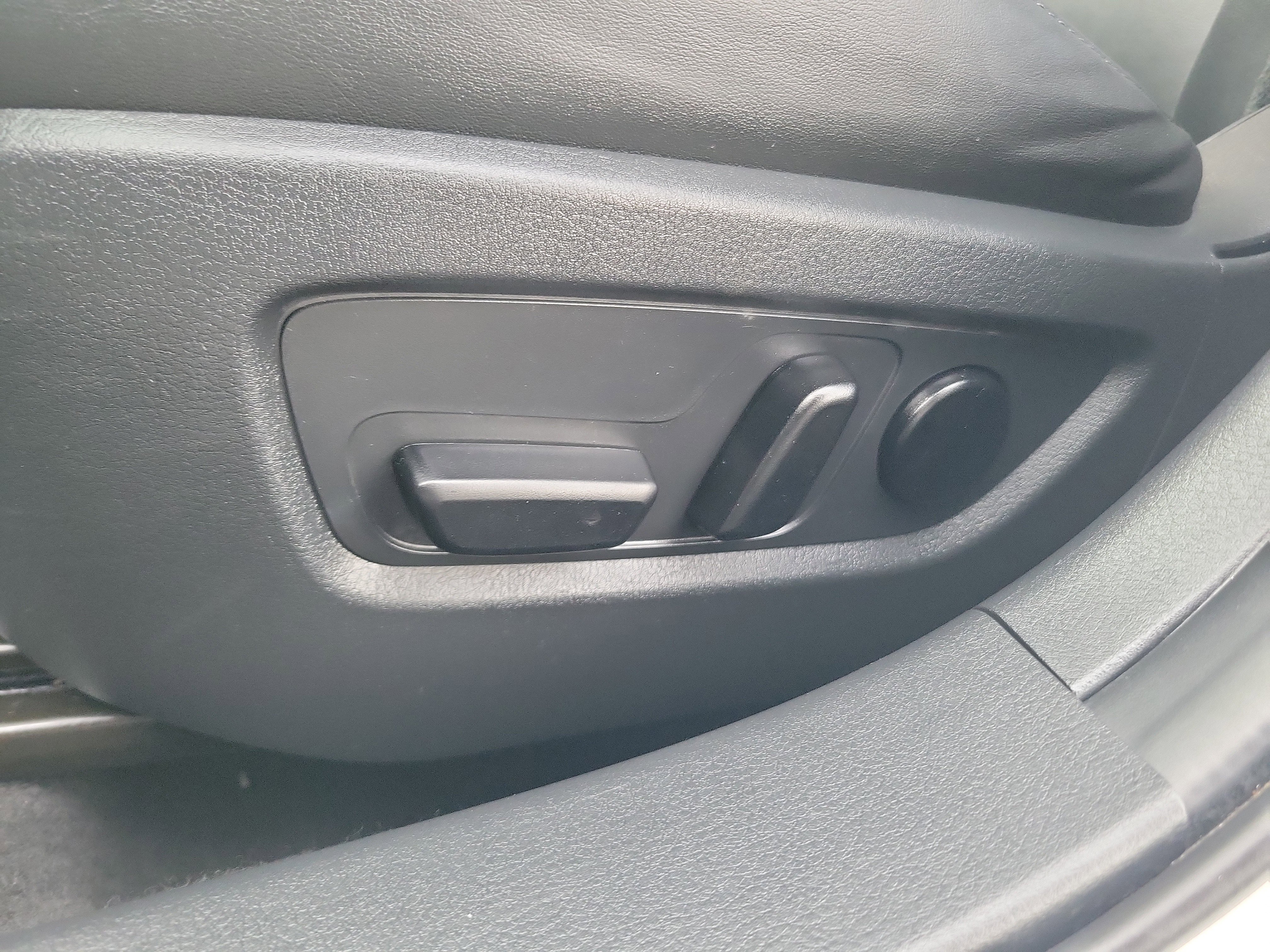 Used 2022 MAZDA CX-30 AWD 2.5 Turbo S image 11