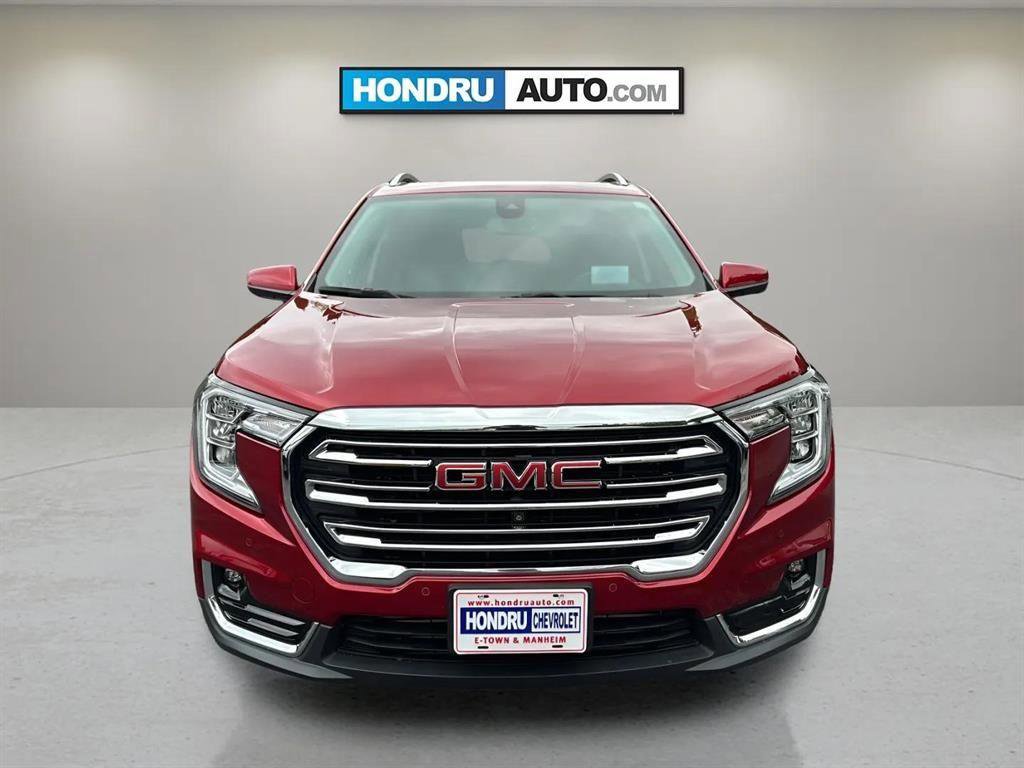 Used 2023 GMC Terrain SLT w/ Infotainment Package II image 7