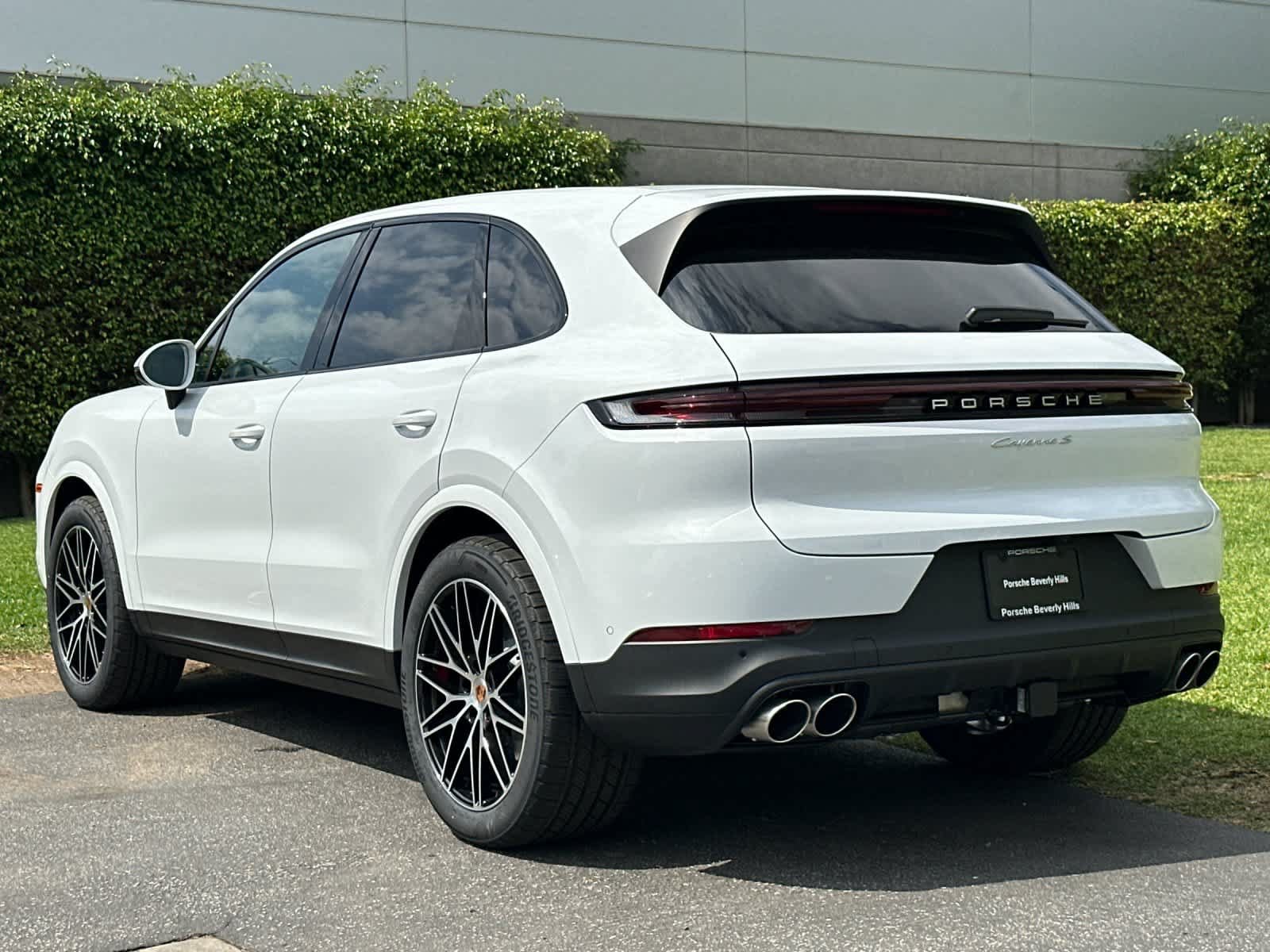 New 2026 Porsche Cayenne S AWD/4WD image 3