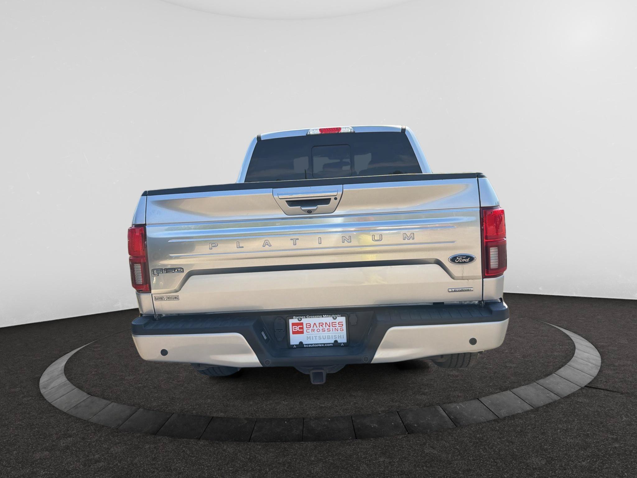 Used 2019 Ford F150 Platinum w/ Equipment Group 701A Luxury RWD image 5
