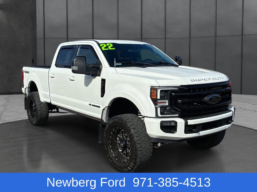 Used 2022 Ford F350 Lariat w/ Tremor Off-Road Package AWD/4WD image 3