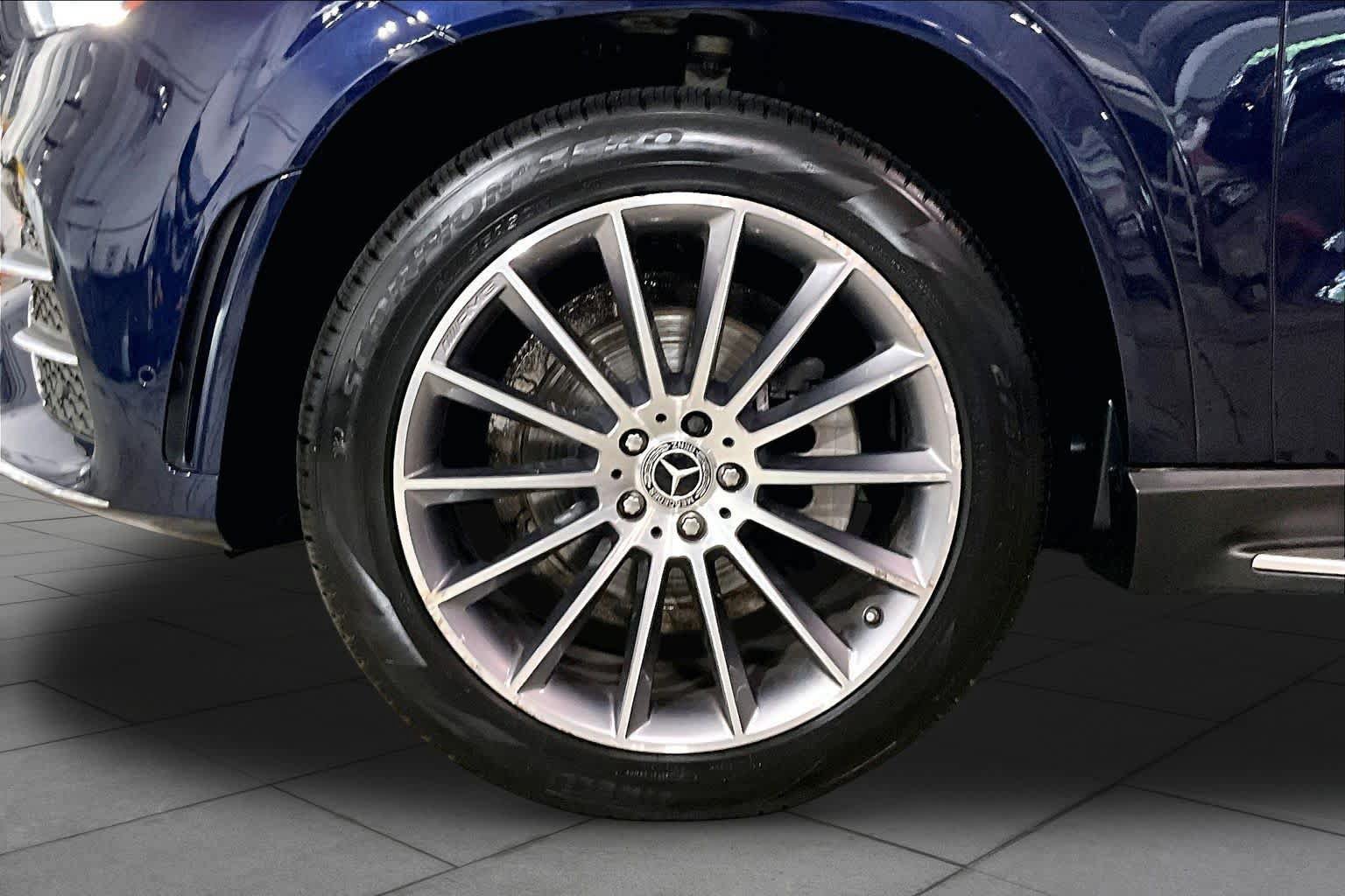 Used 2022 Mercedes-Benz GLE 350 4MATIC image 11