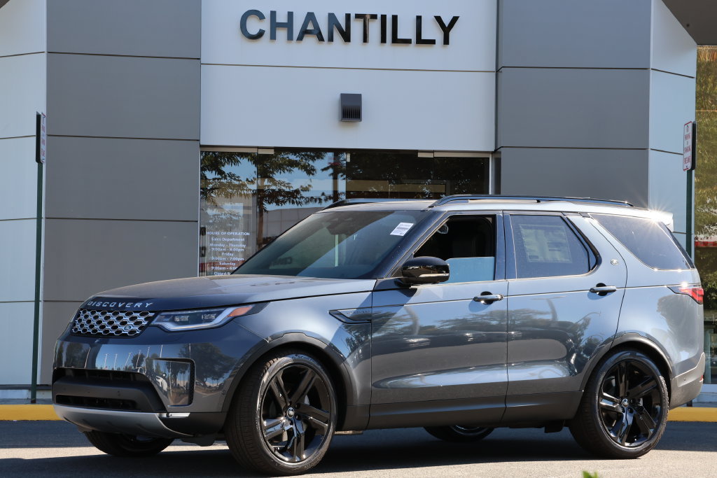 New 2026 Land Rover Discovery S AWD/4WD image 1