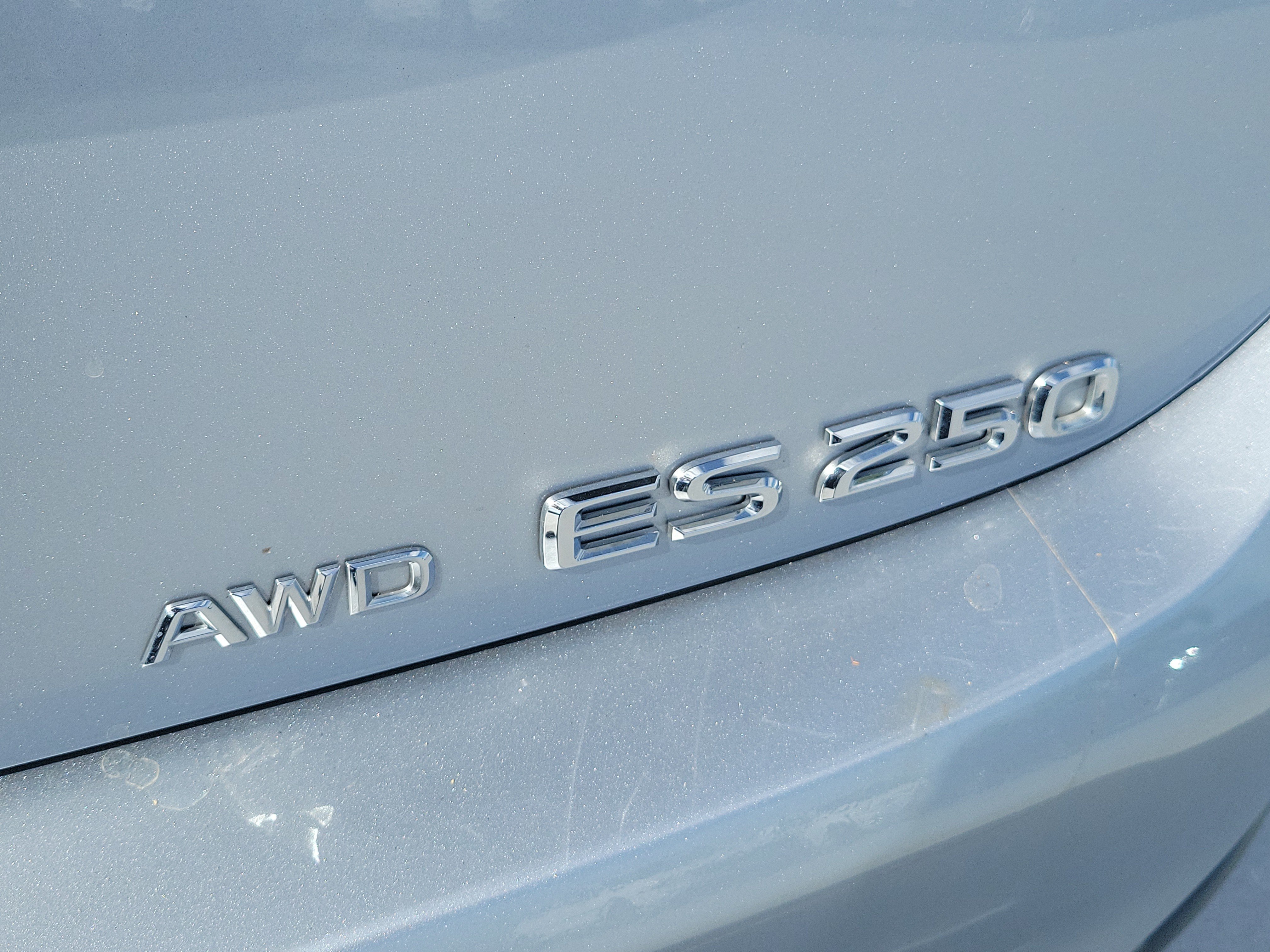 Certified 2023 Lexus ES 250 w/ Premium Package AWD/4WD image 8