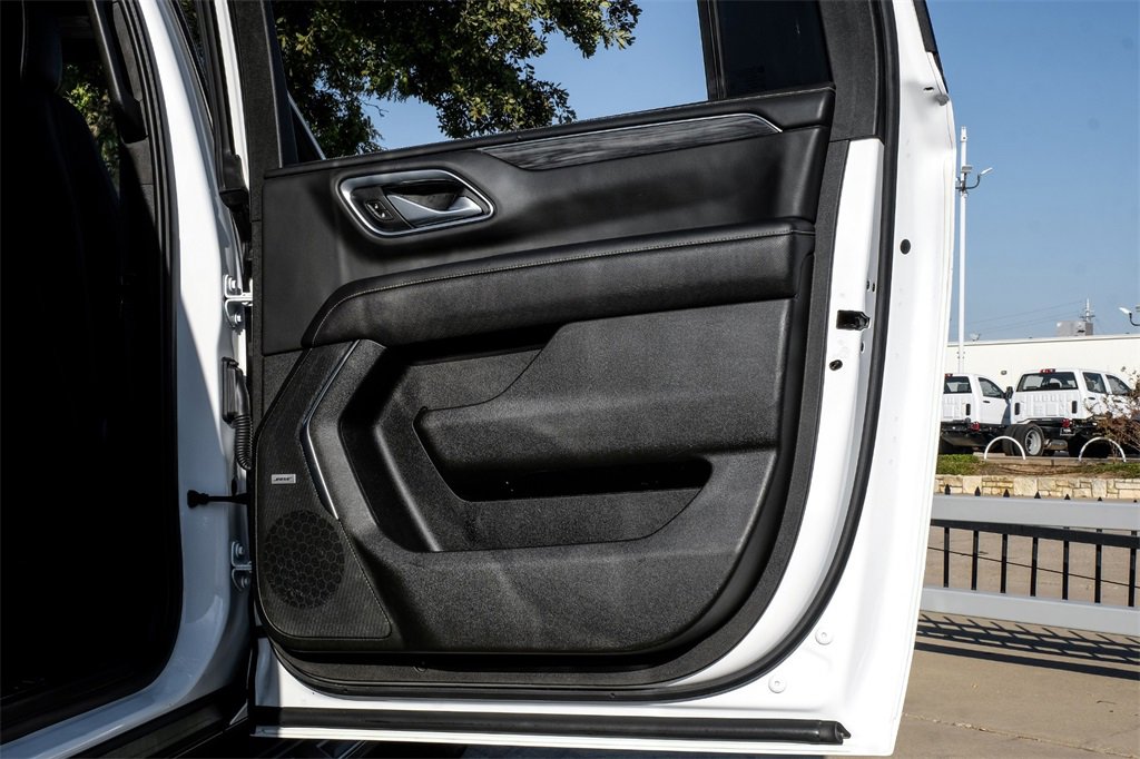 Used 2021 GMC Yukon XL SLT image 50