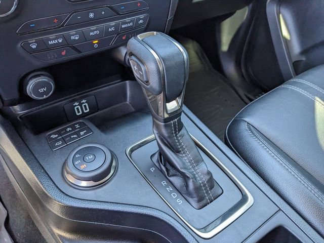 Used 2020 Ford Ranger Lariat w/ Equipment Group 501A Mid image 26