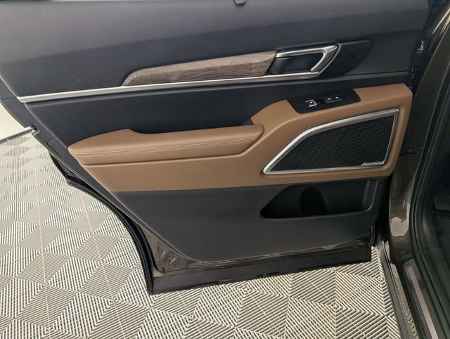 Used 2021 Kia Telluride SX w/ SX Prestige Package image 30