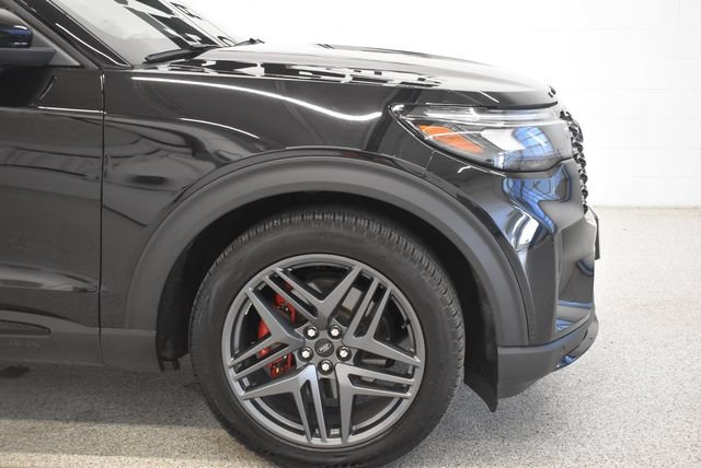 Used 2026 Ford Explorer ST w/ Sun And Sound Package AWD/4WD image 13