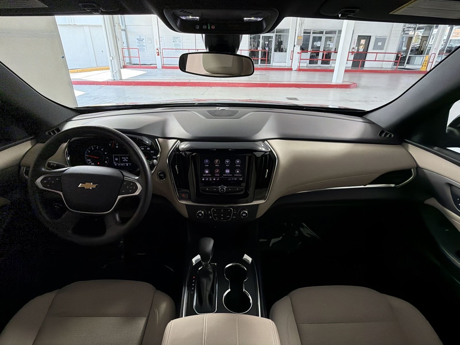 Used 2023 Chevrolet Traverse LS FWD image 23