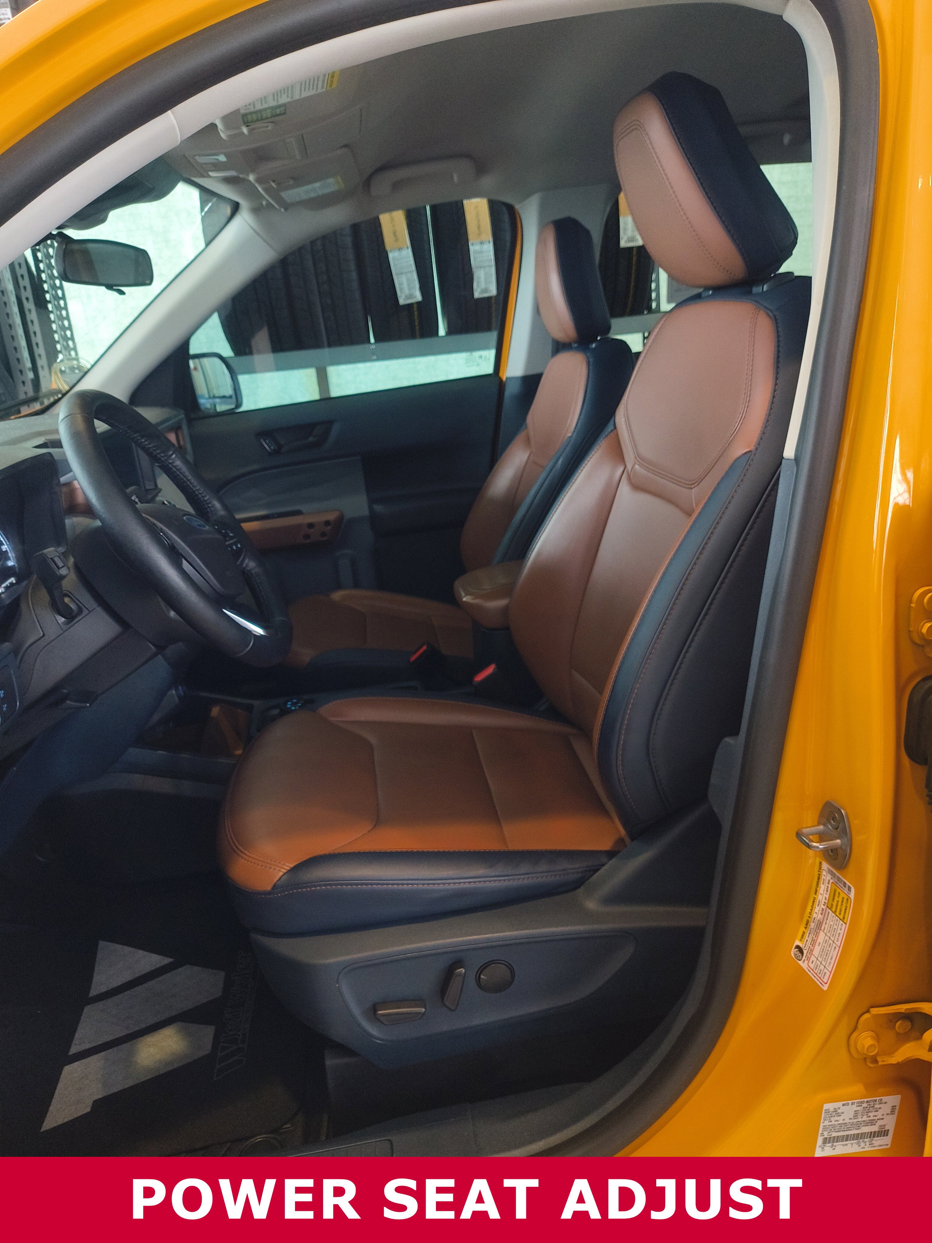 Used 2022 Ford Maverick Lariat w/ Lariat Luxury Package image 8