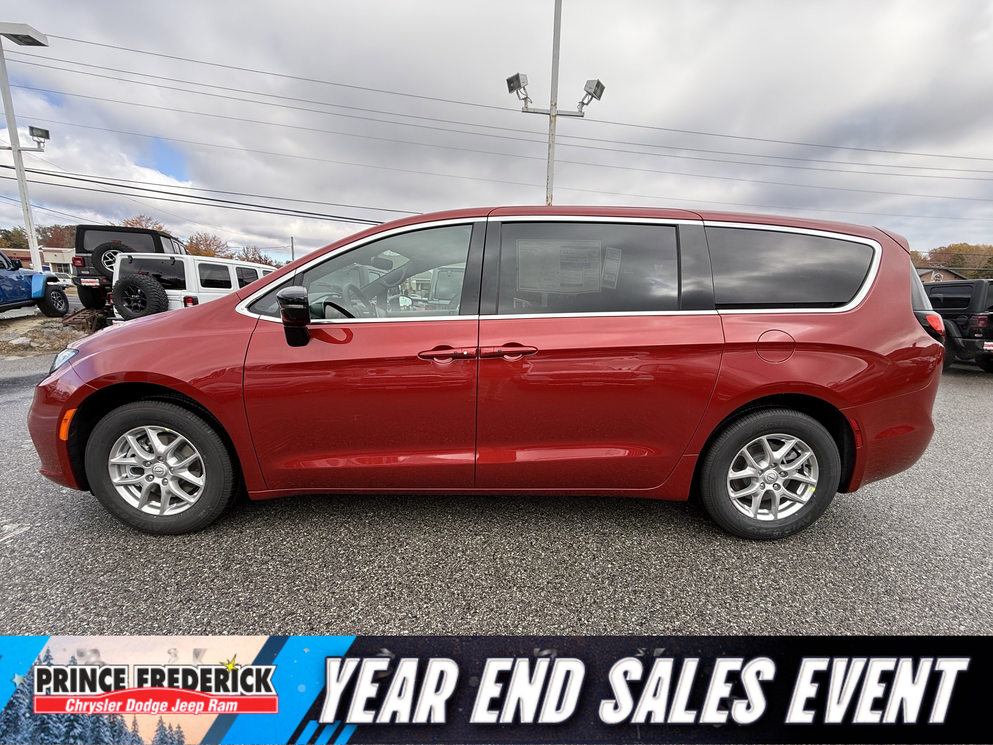 New 2026 Chrysler Pacifica Select image 6