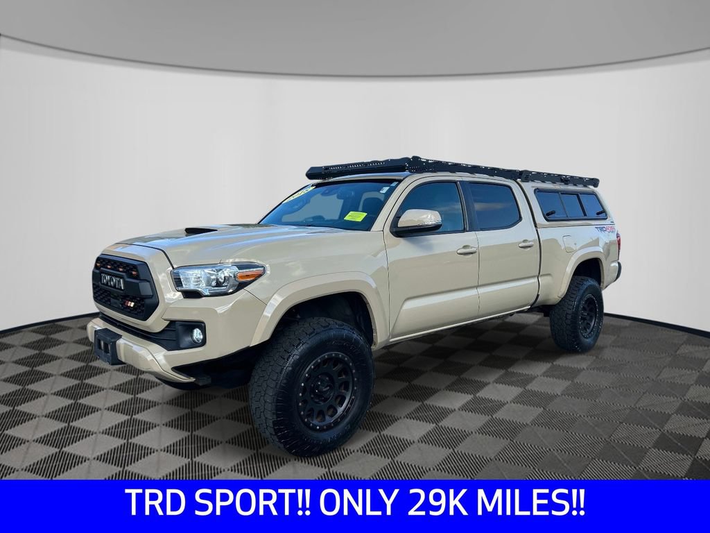 Used 2018 Toyota Tacoma TRD Sport AWD/4WD image 1