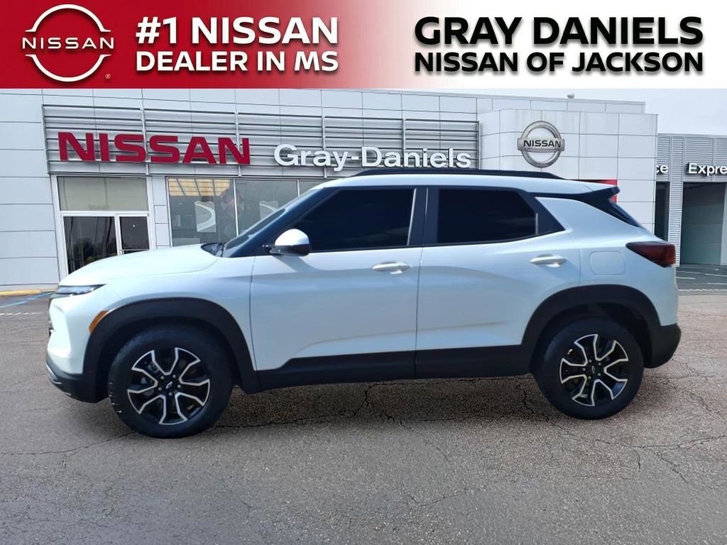 Used 2024 Chevrolet TrailBlazer ACTIV w/ Convenience Package image 4