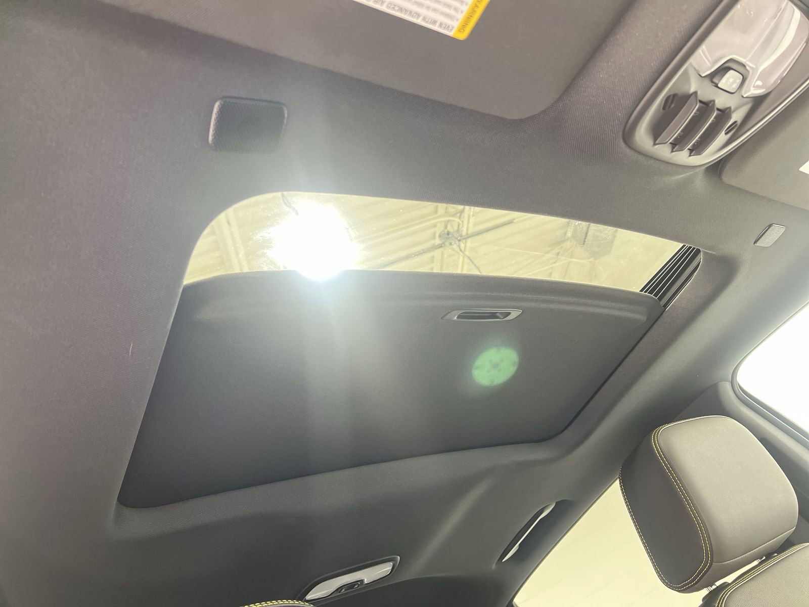 Used 2024 Chevrolet Colorado ZR2 w/ ZR2 Convenience Package III image 22