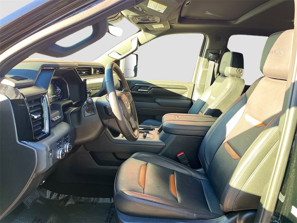 Used 2025 GMC Sierra 2500 AT4 w/ AT4 Premium Plus Package image 22