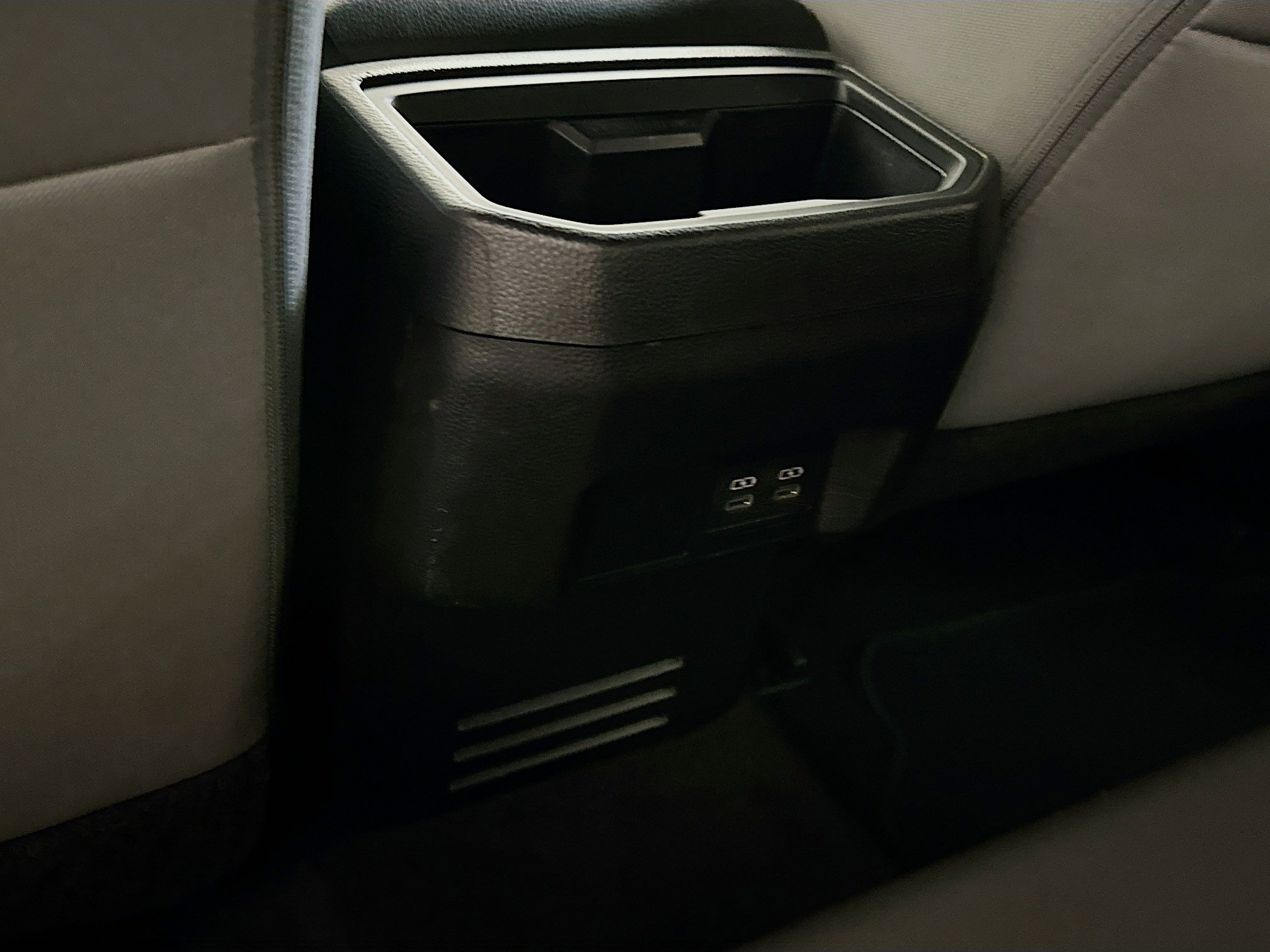 Used 2025 Toyota Tacoma TRD Off-Road image 28