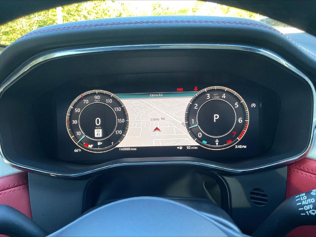Used 2024 Jaguar F-PACE R-Dynamic S AWD/4WD image 10