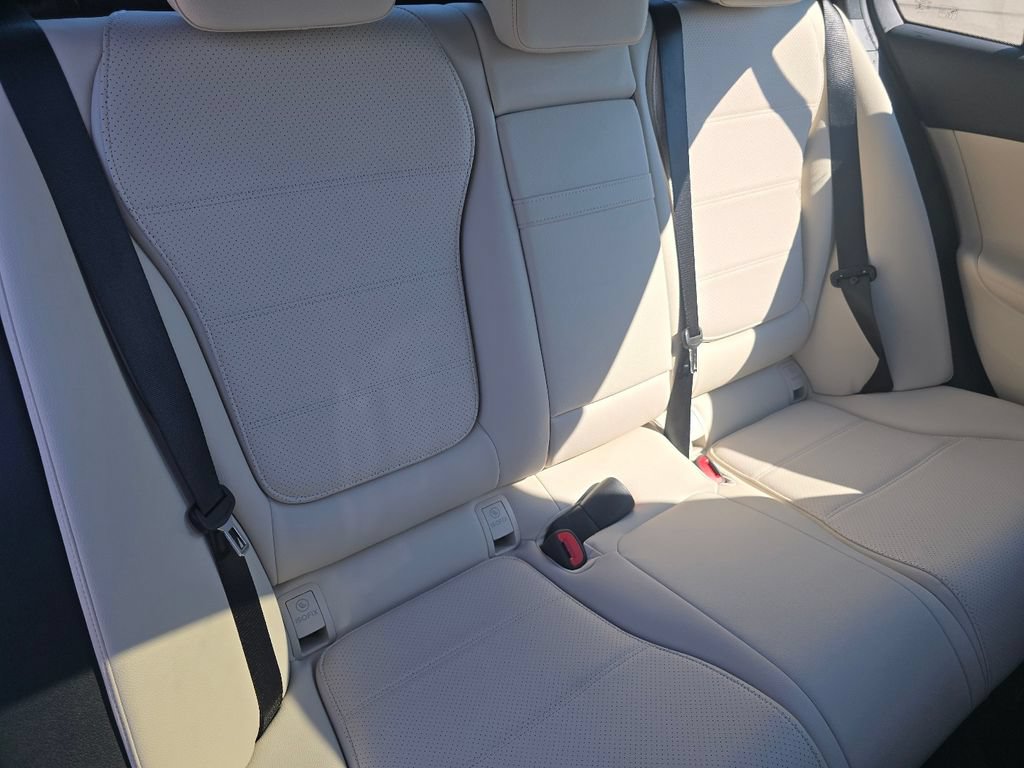 Used 2022 Mercedes-Benz C 300 4MATIC Sedan image 21