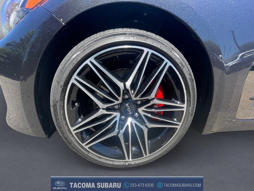 Used 2022 Kia Stinger GT1 AWD/4WD image 9