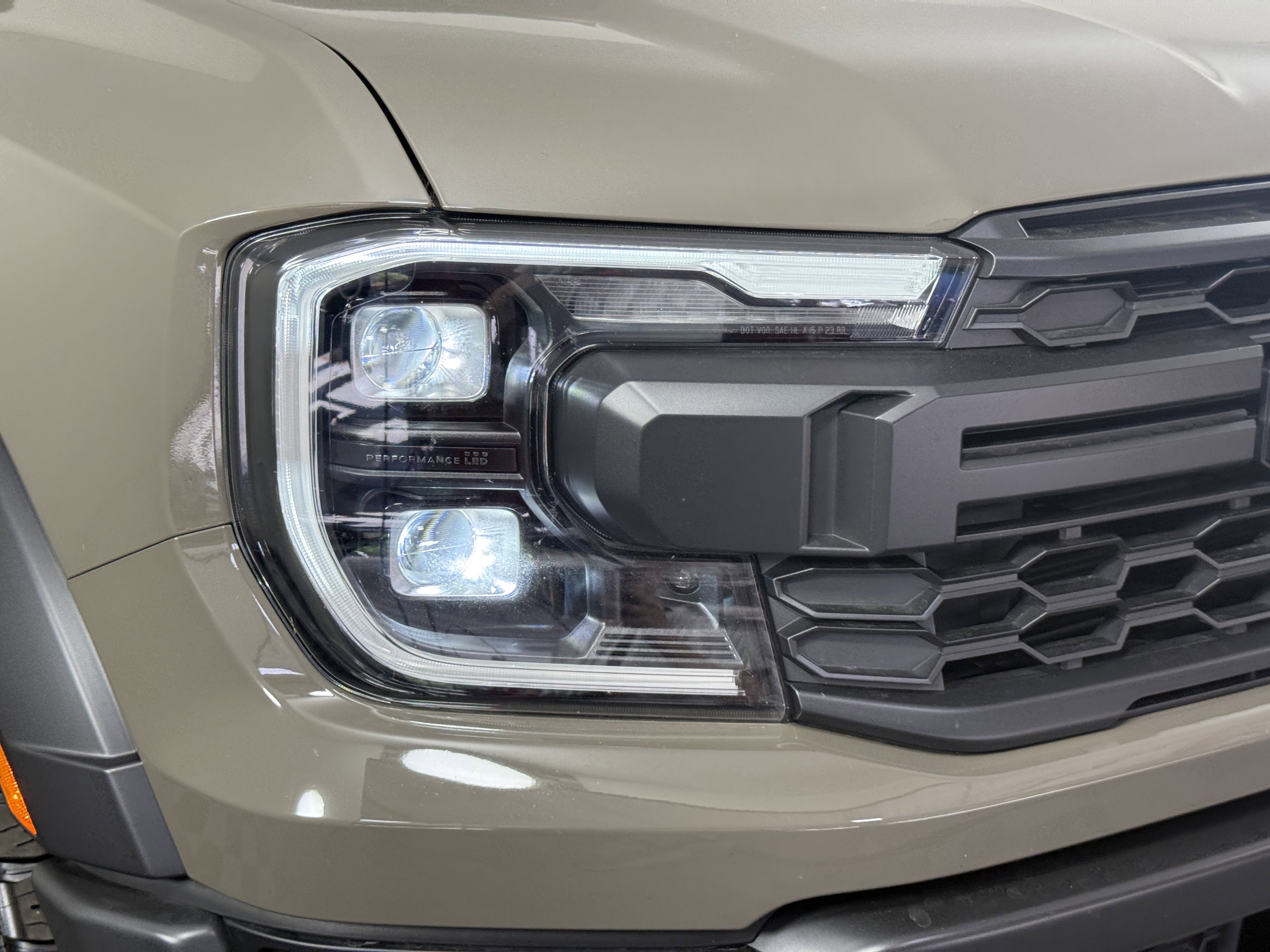 Certified 2025 Ford Ranger Raptor AWD/4WD image 7