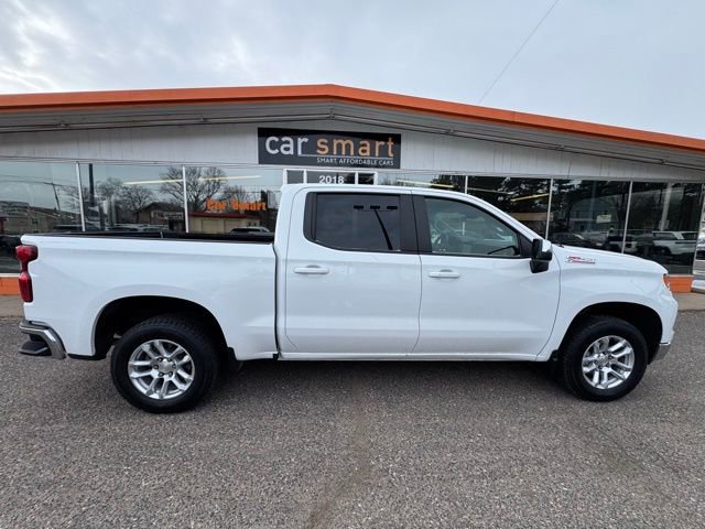 Used 2023 Chevrolet Silverado 1500 LT image 8