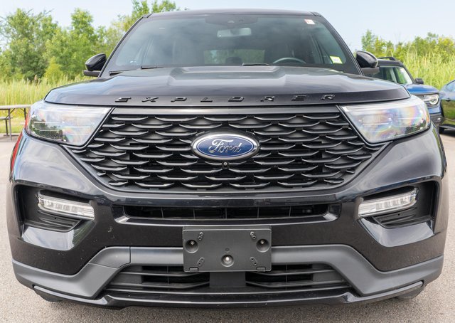 Used 2022 Ford Explorer ST-Line w/ Class IV Trailer Tow Package AWD/4WD image 3