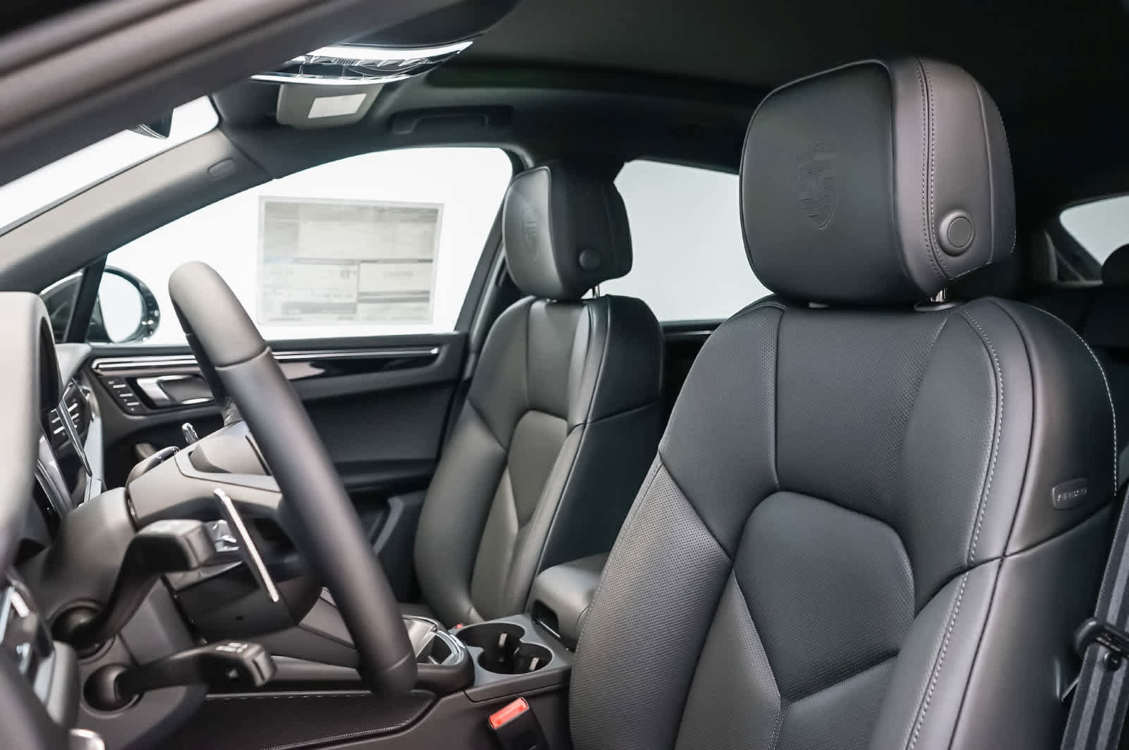New 2026 Porsche Macan S AWD/4WD image 5