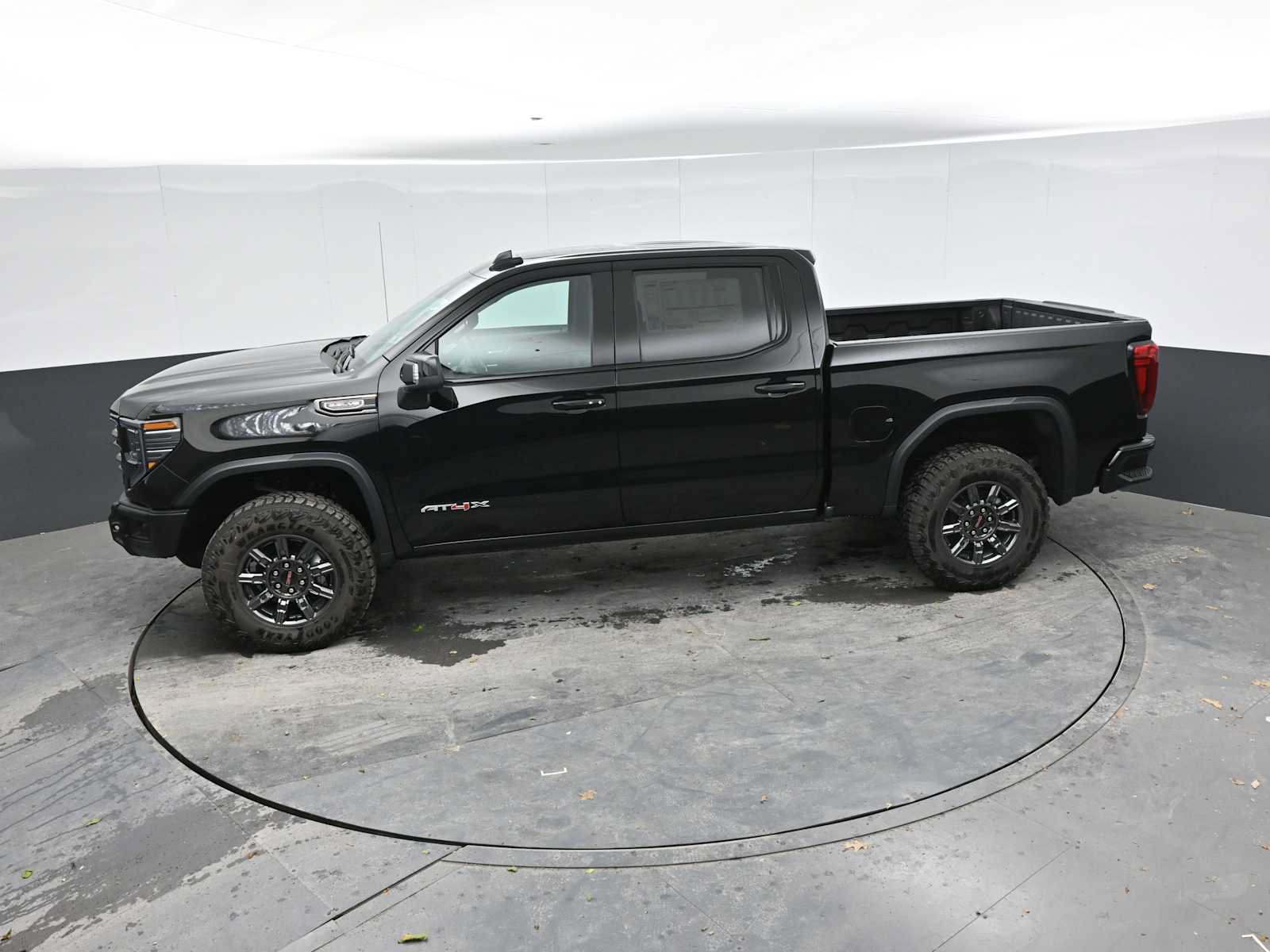 New 2026 GMC Sierra 1500 AT4X AWD/4WD image 34