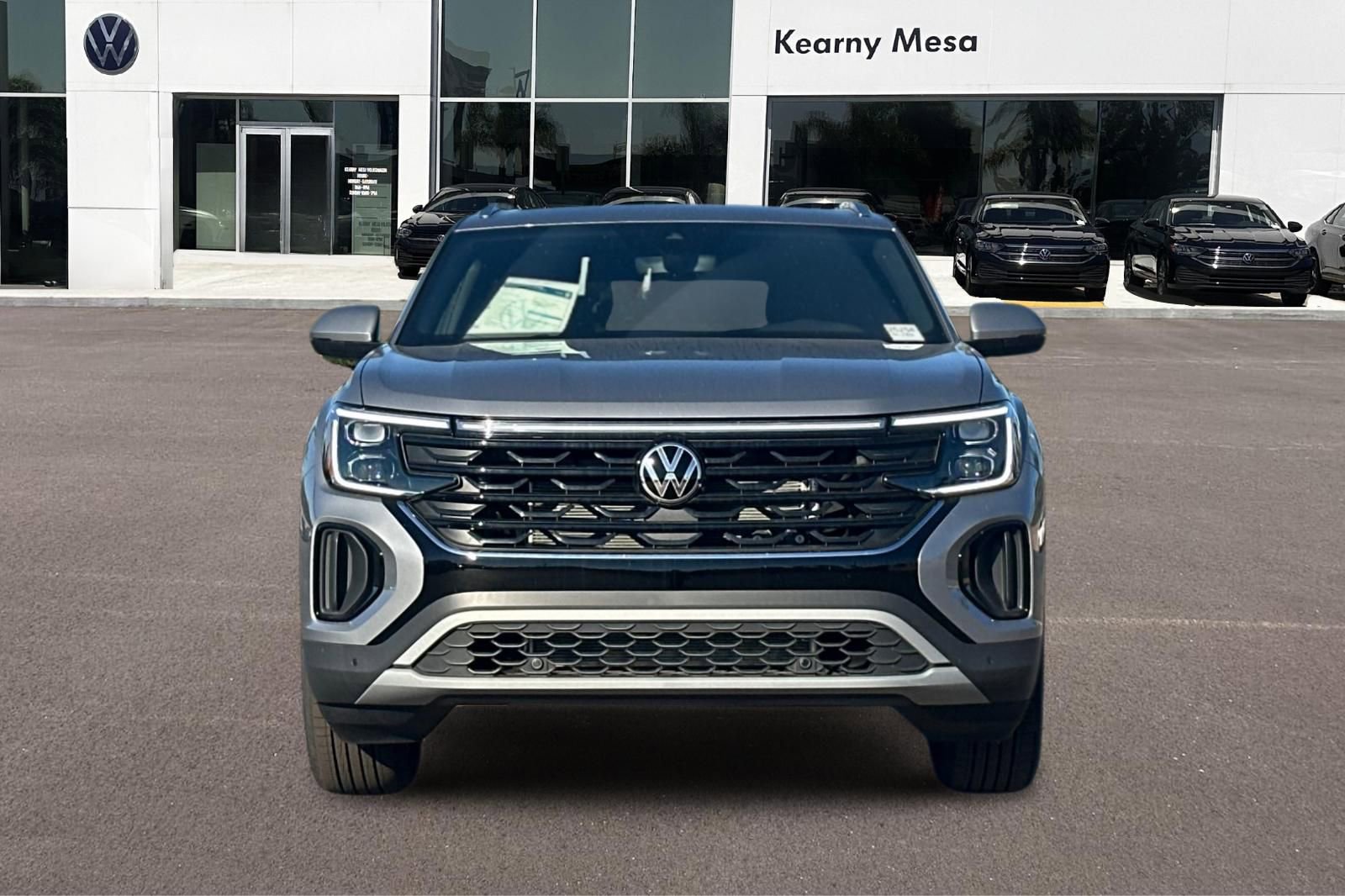 New 2026 Volkswagen Atlas Cross Sport SE FWD image 9