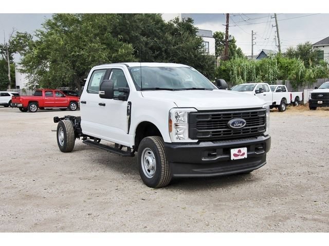 New 2026 Ford F250 XL AWD/4WD image 6