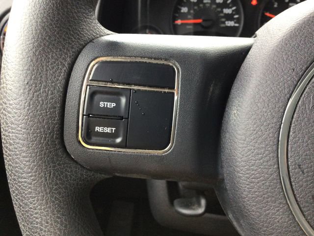 Used 2011 Jeep Patriot Sport FWD image 25