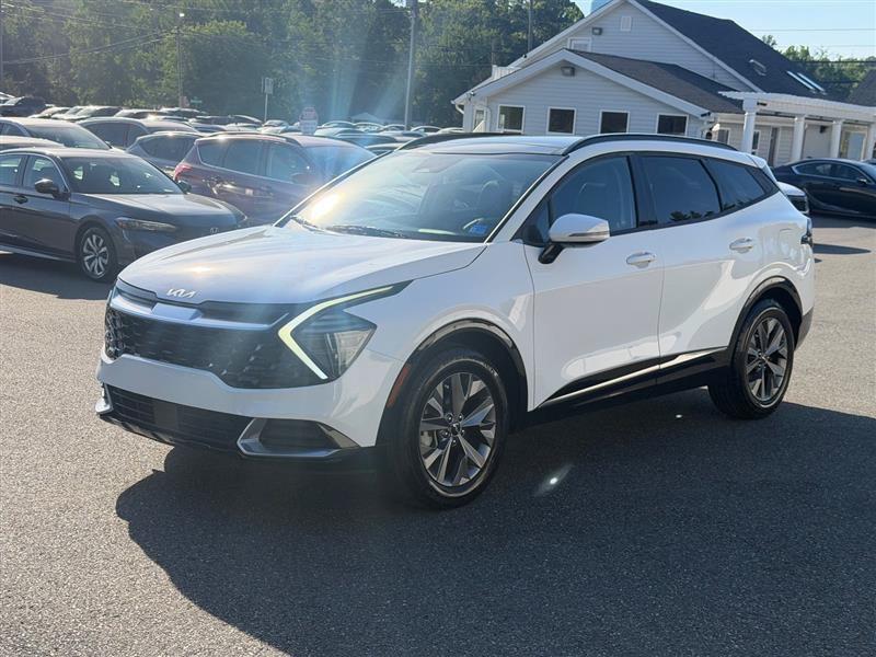 Used 2025 Kia Sportage EX w/ Premium Package FWD image 4