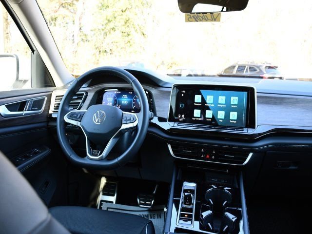 New 2026 Volkswagen Atlas SEL Premium R-Line image 22