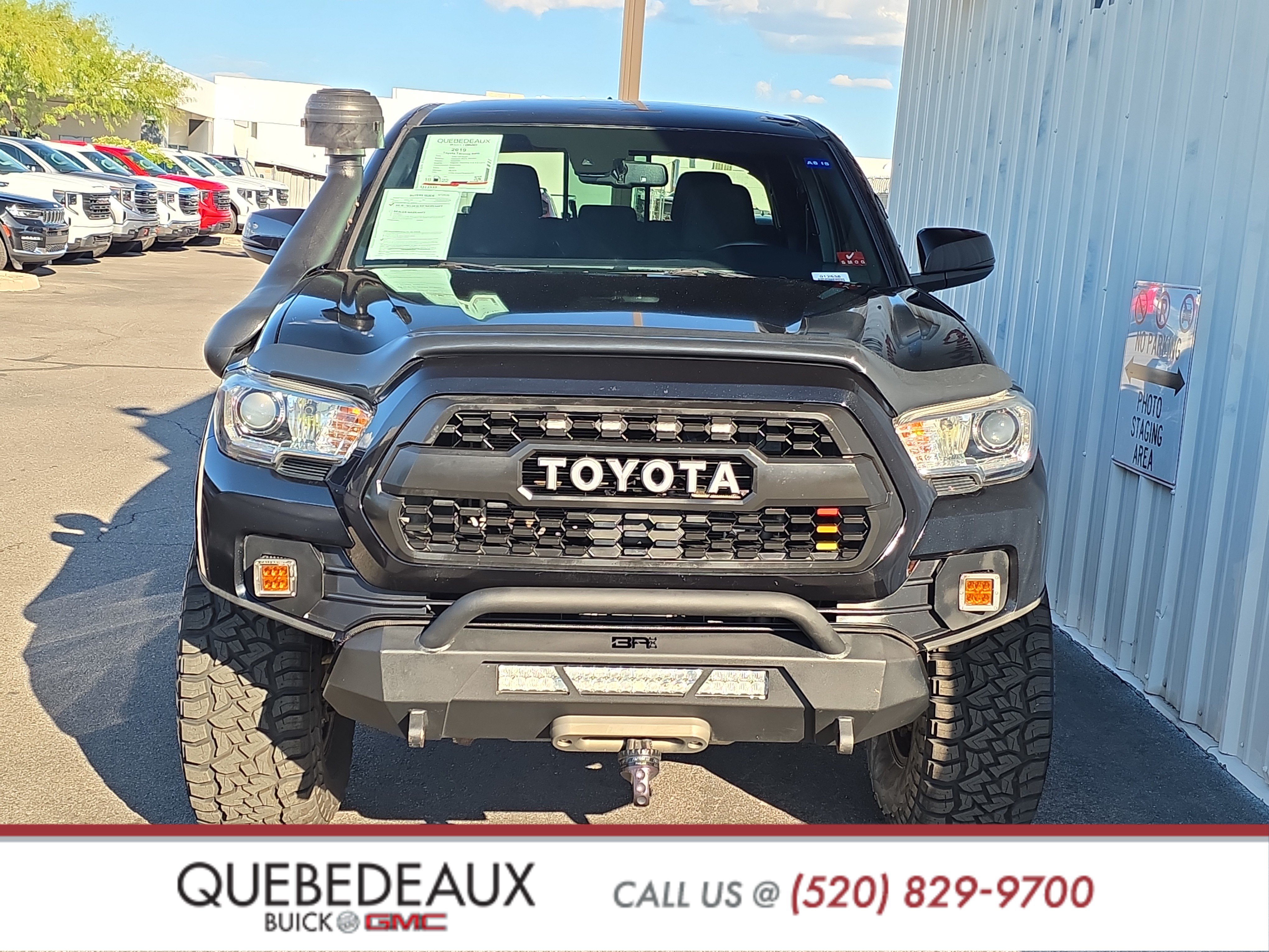 Used 2019 Toyota Tacoma TRD Off-Road AWD/4WD image 2