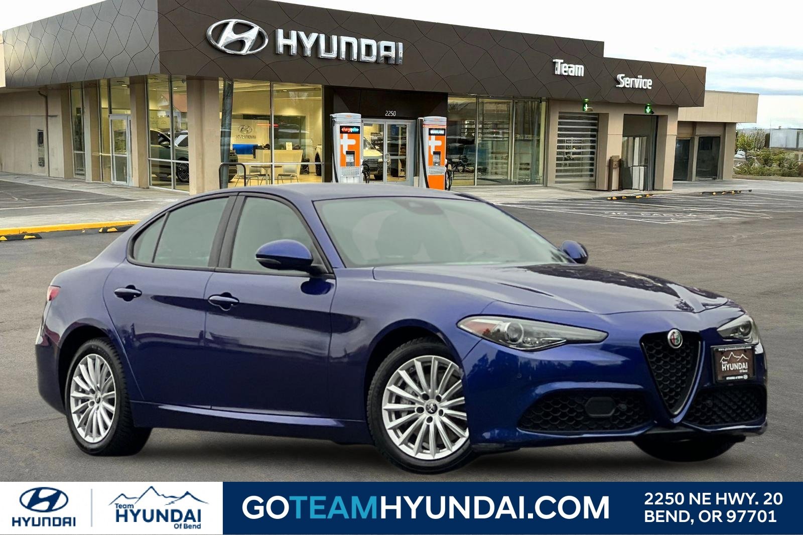 Used 2022 Alfa Romeo Giulia Sprint video 1