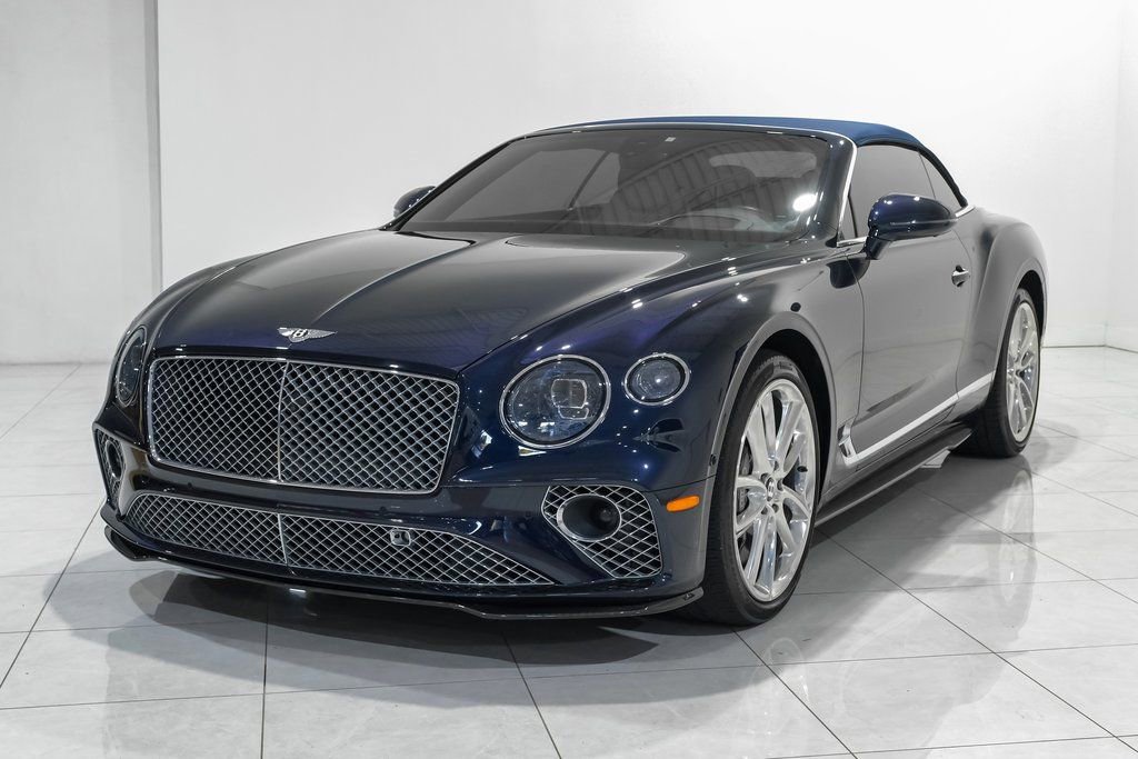 Used 2021 Bentley Continental GT image 2