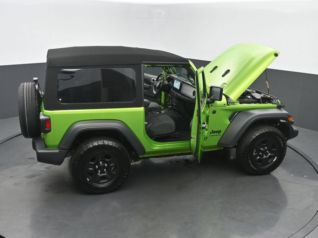 Used 2025 Jeep Wrangler Sport AWD/4WD image 62