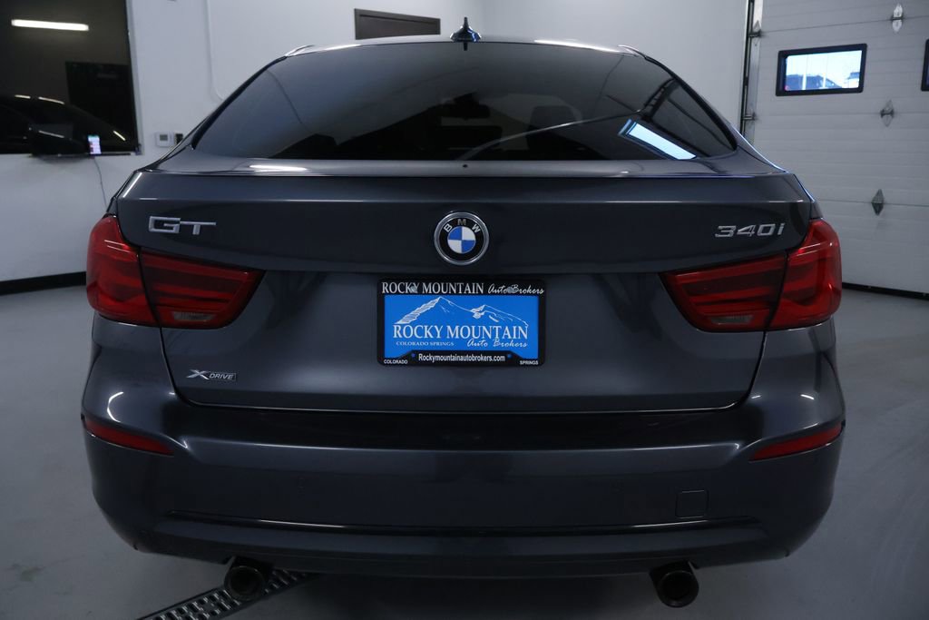 Used 2017 BMW 340i Gran Turismo xDrive image 6