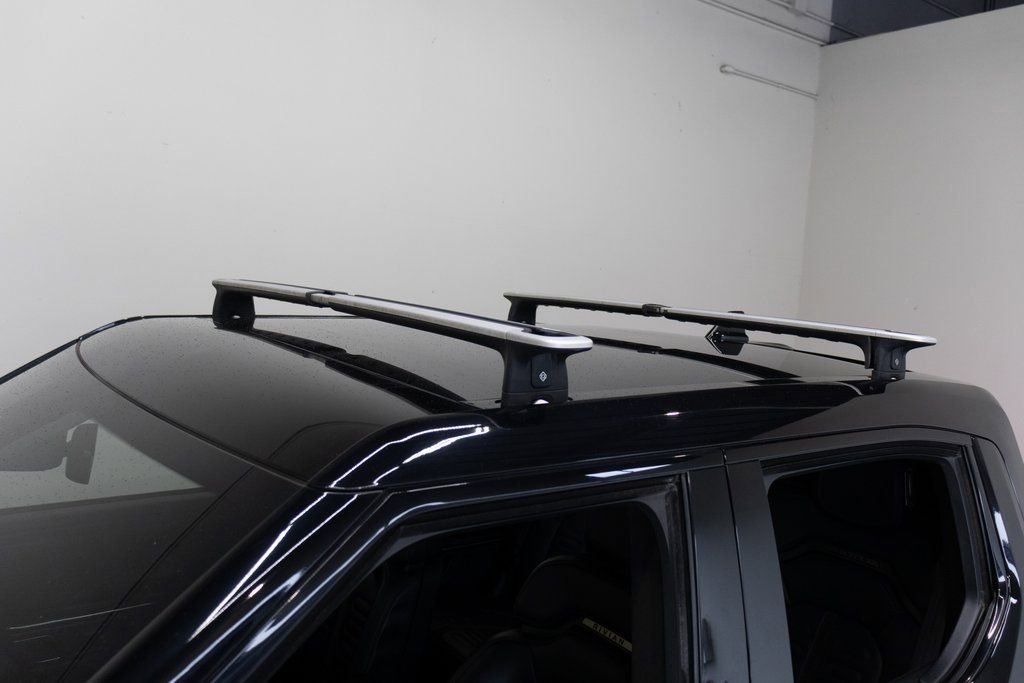 Used 2022 Rivian R1T Adventure image 13