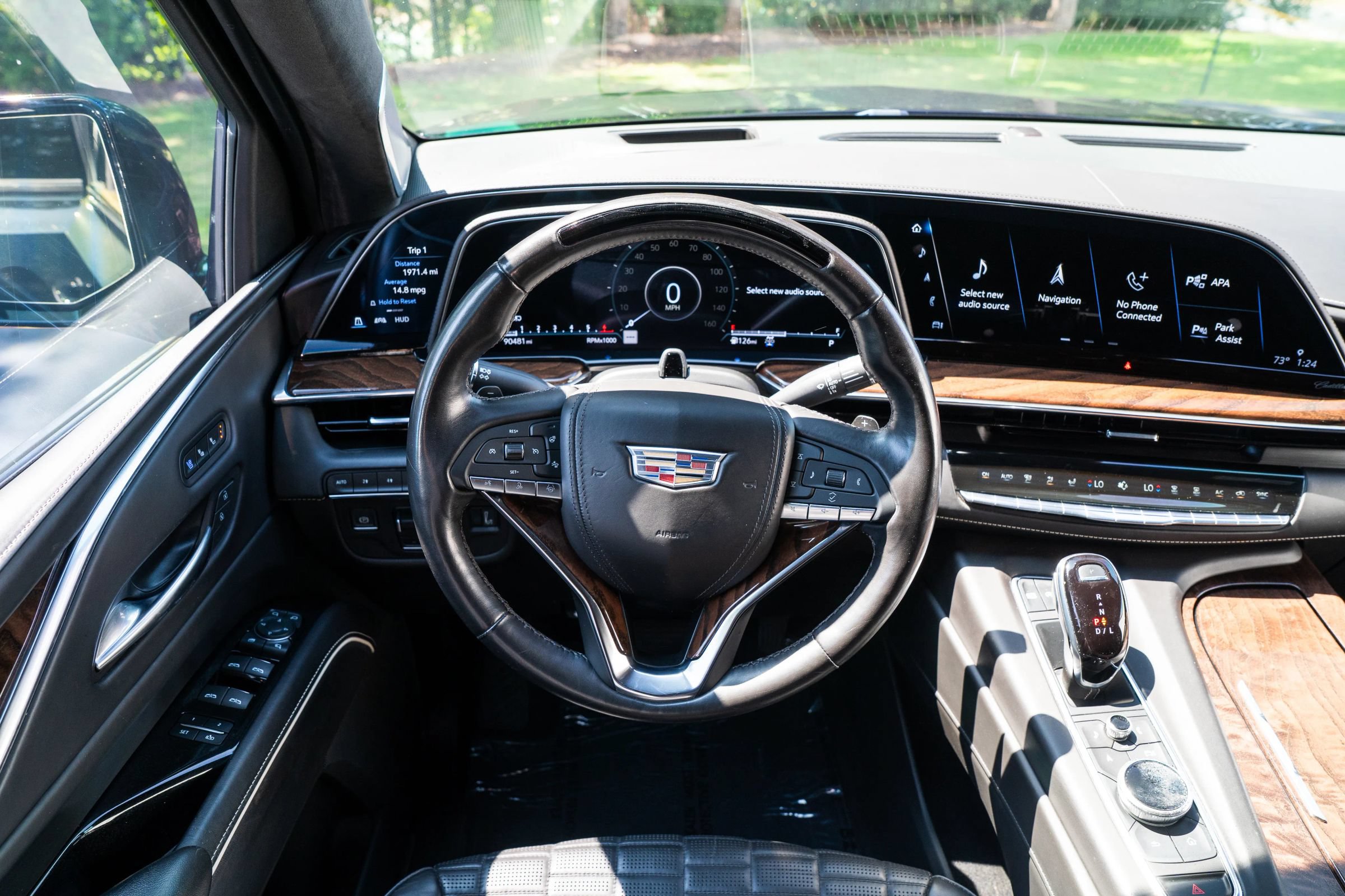 Used 2022 Cadillac Escalade Sport Platinum AWD/4WD image 31