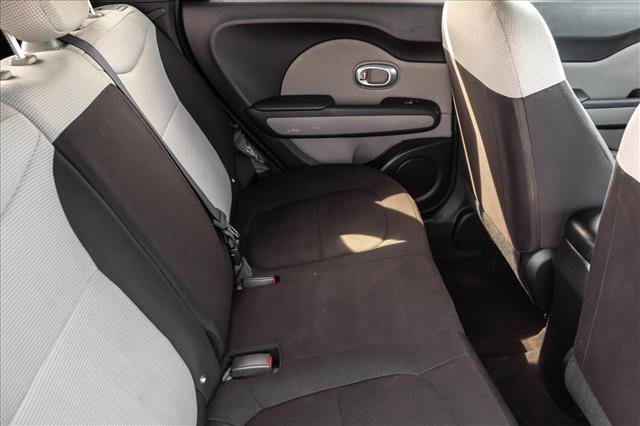 Used 2017 Kia Soul image 26