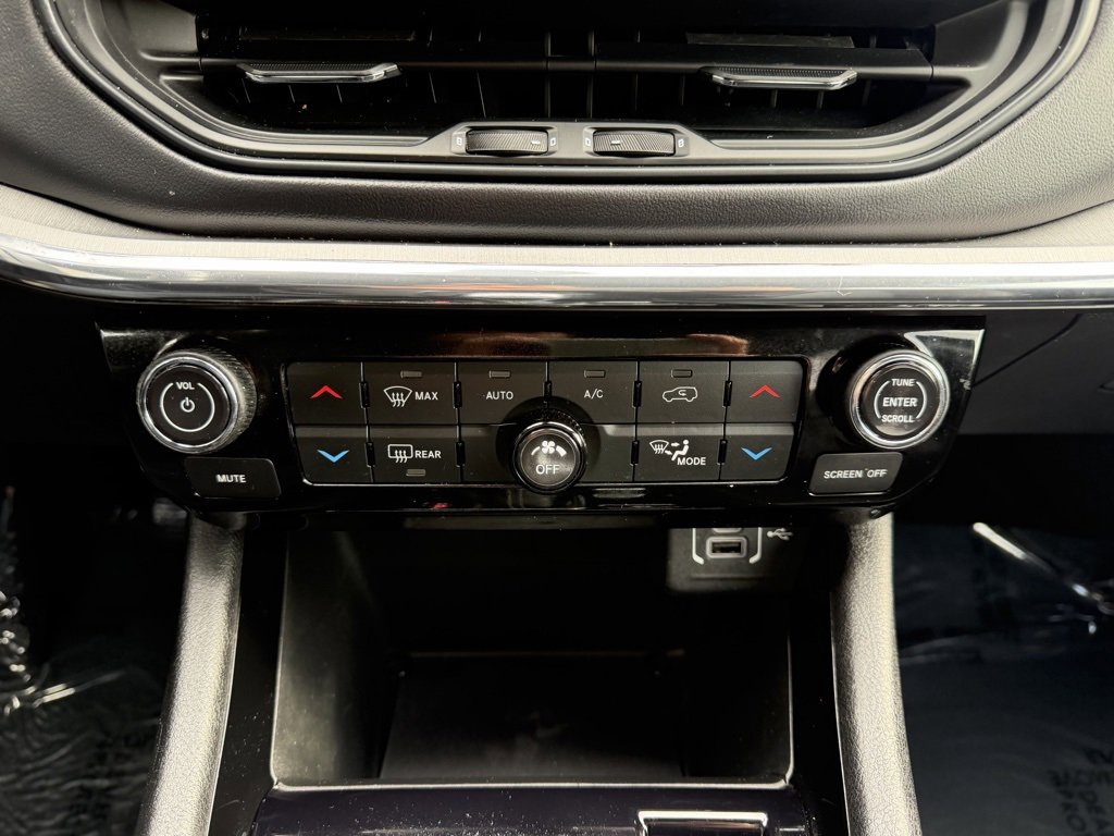 Used 2022 Jeep Compass High Altitude image 24