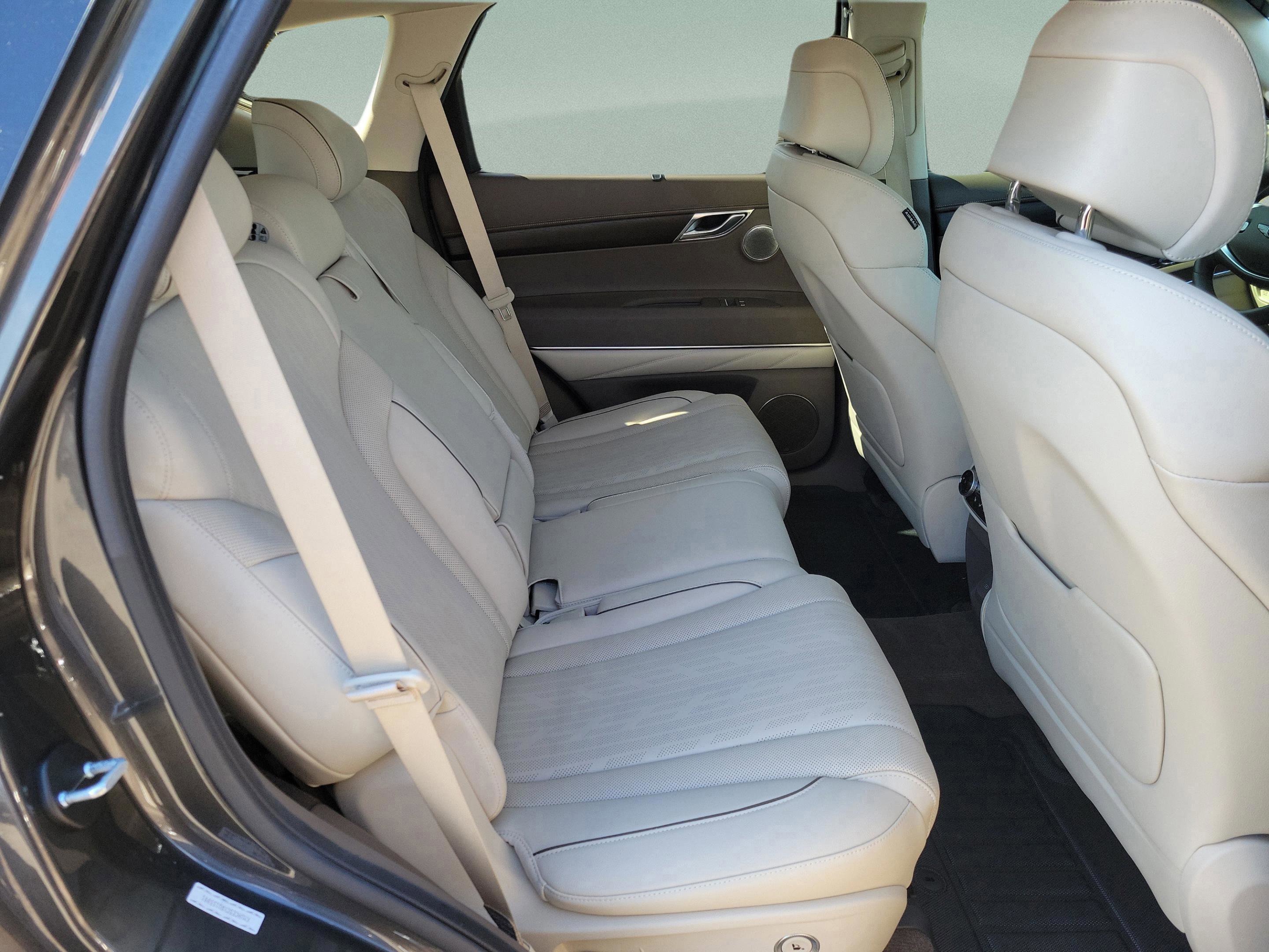 Used 2024 Genesis GV80 3.5T image 11