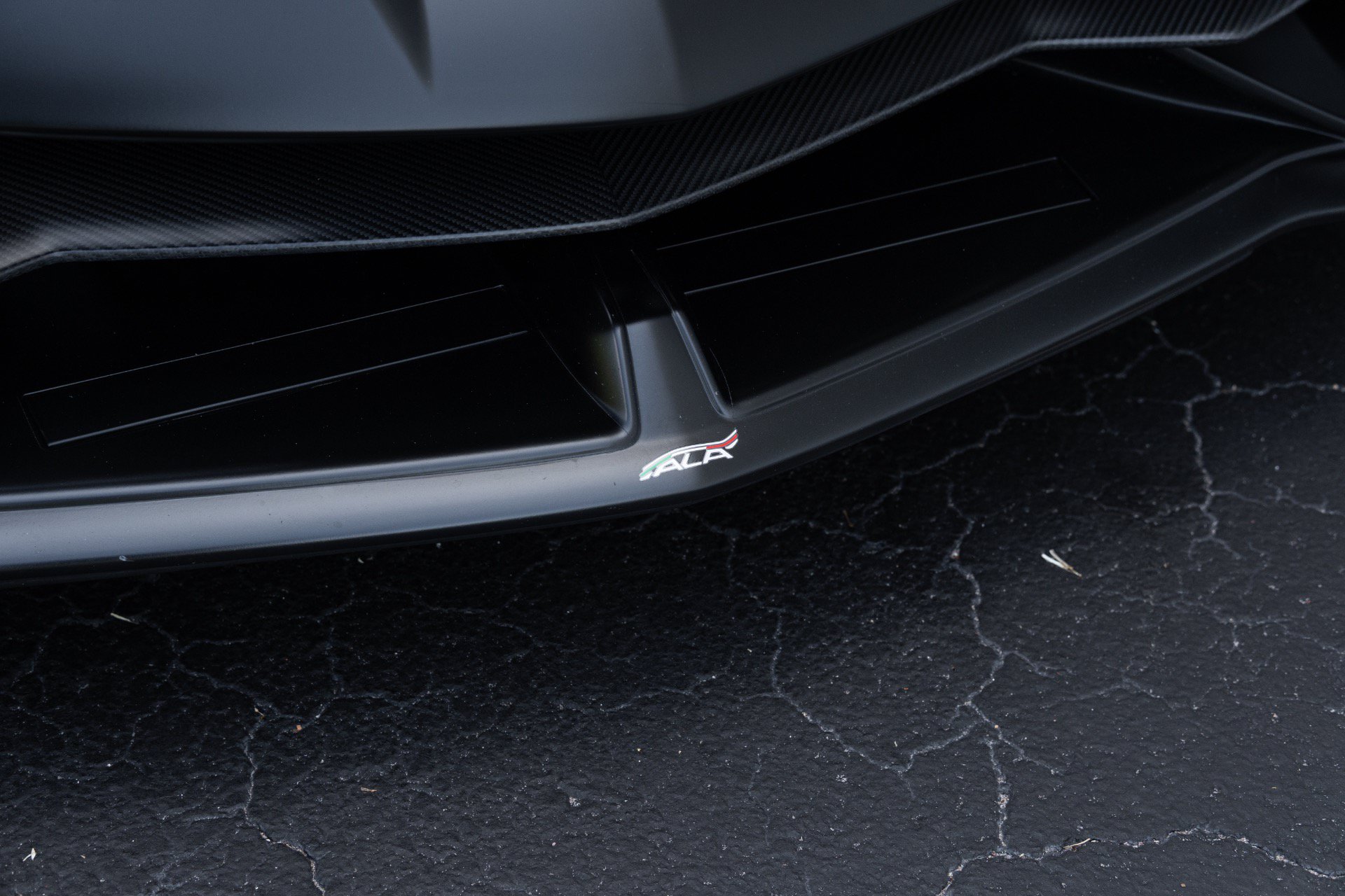 Used 2020 Lamborghini Aventador SVJ AWD/4WD image 15