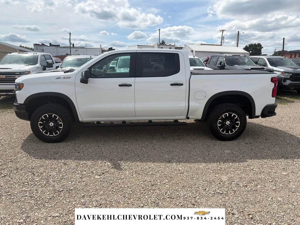 Used 2025 Chevrolet Silverado 1500 ZR2 w/ Technology Package AWD/4WD image 2