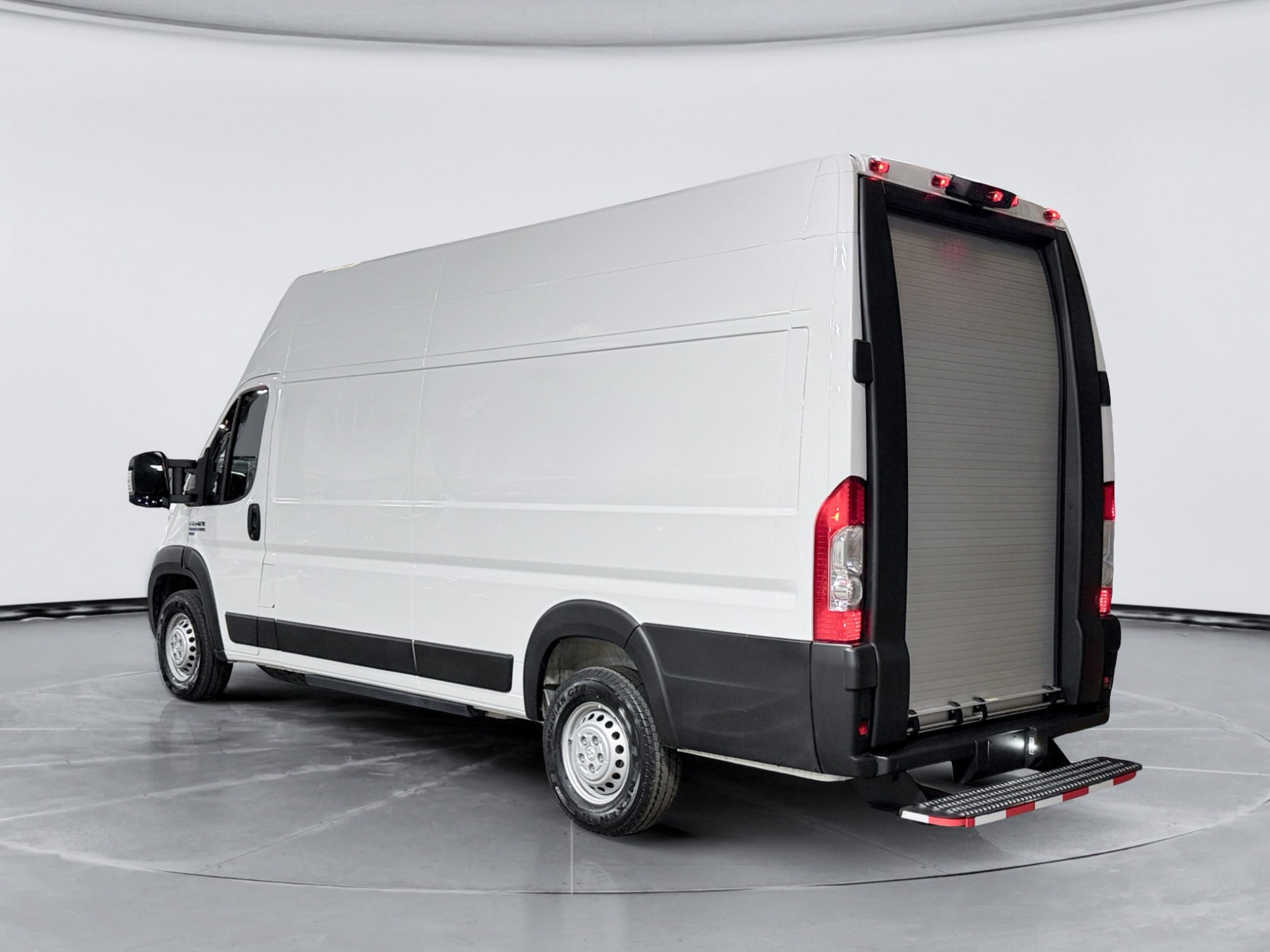Used 2024 RAM ProMaster 3500 w/ Delivery Van Package FWD image 2